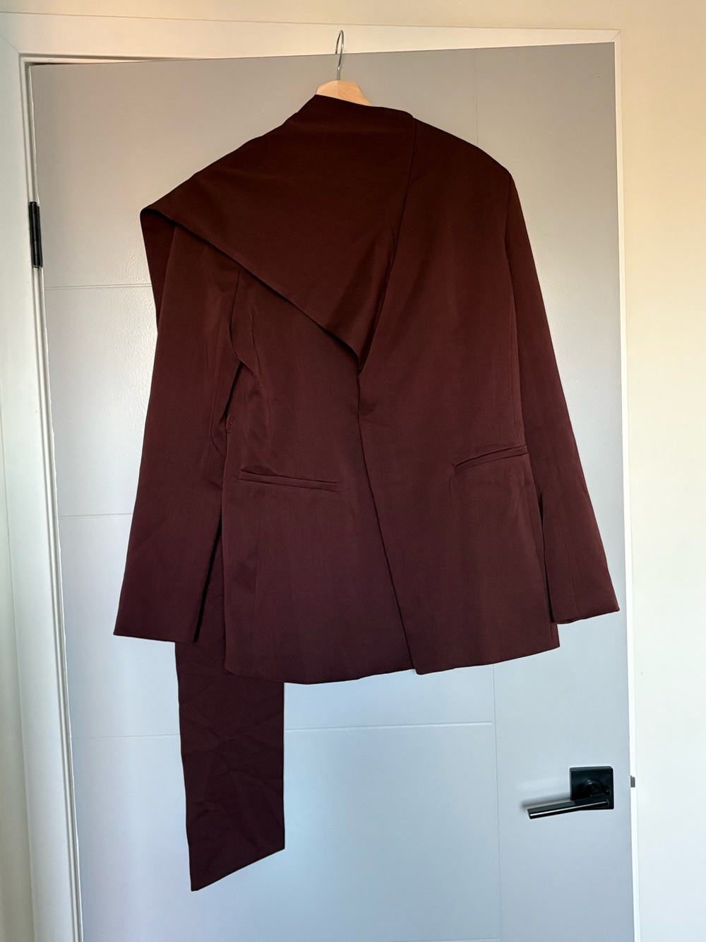 Fashion Nova Men's Burgundy FULL Suit